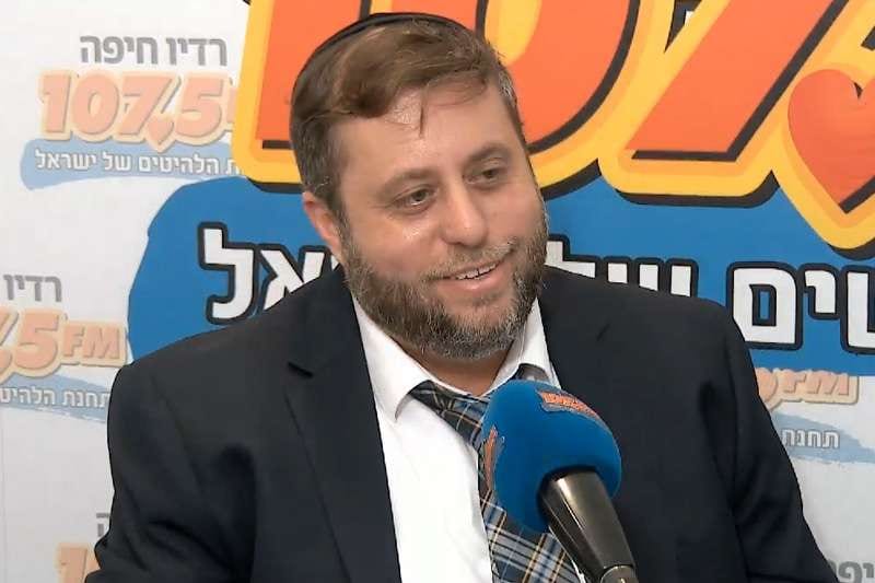 אלפר מגיב לדבריו של יהב ב"רדיו חיפה": "שמח שהמסכה הוסרה"