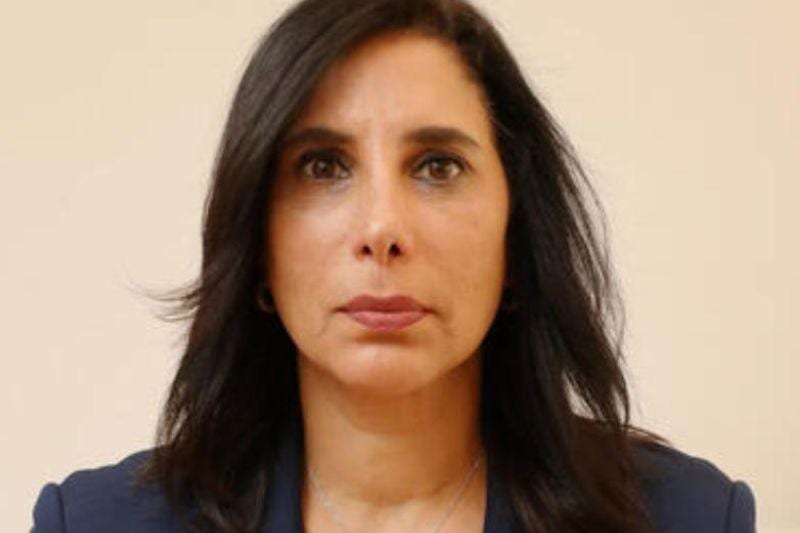 "מורים לא צריכים להכניס פוליטיקה לבתי הספר"