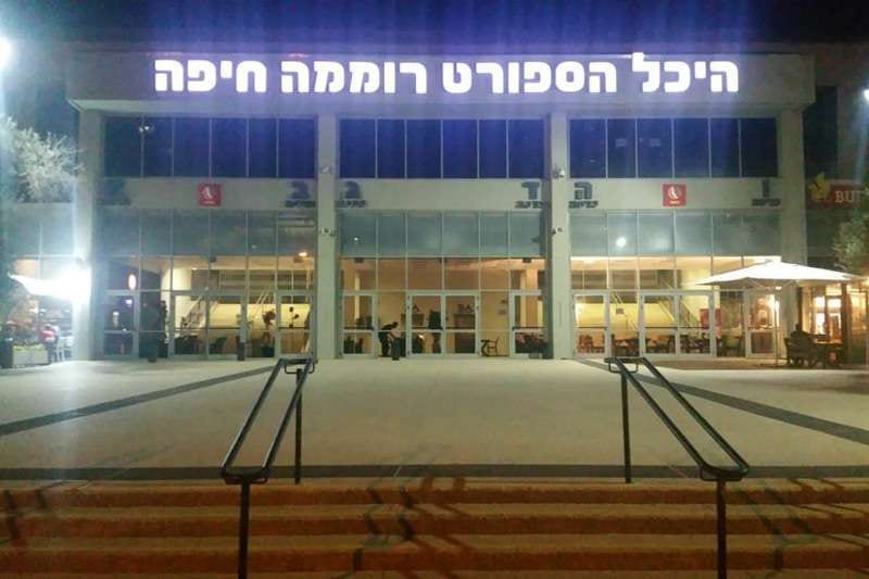 שבועיים לתחילת האימונים – היכל הספורט לא הותאם לקבוצת כדורעף נשים