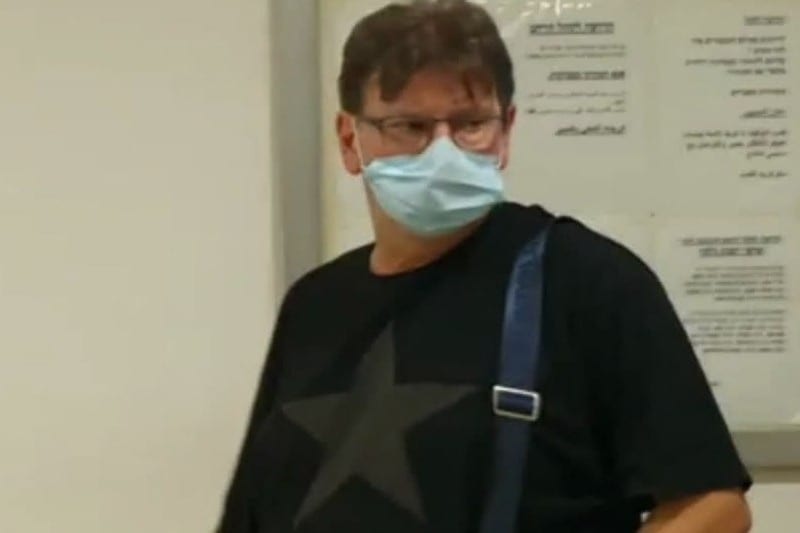 הפסיכולוג מרדכי ג'יני נאשם בעבירות מין בקטינים בהם טיפל