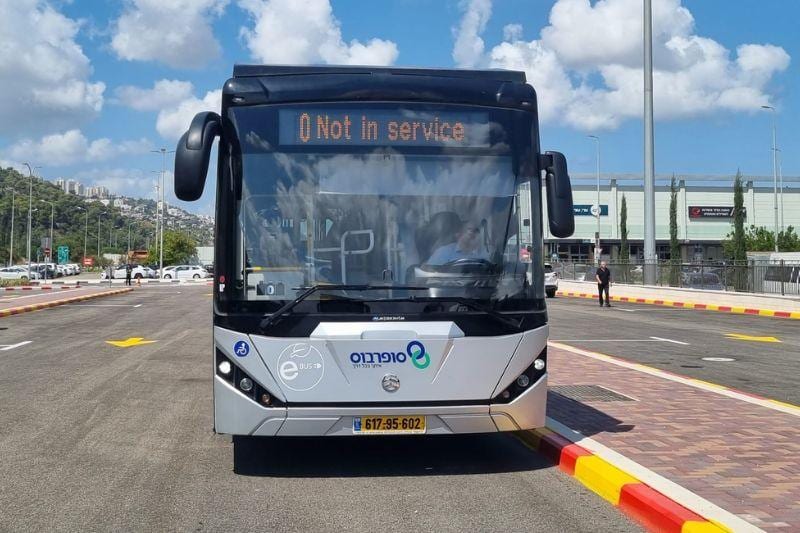 הסכסוך עולה שלב: עובדי המטרונית ישבתו ברביעי
