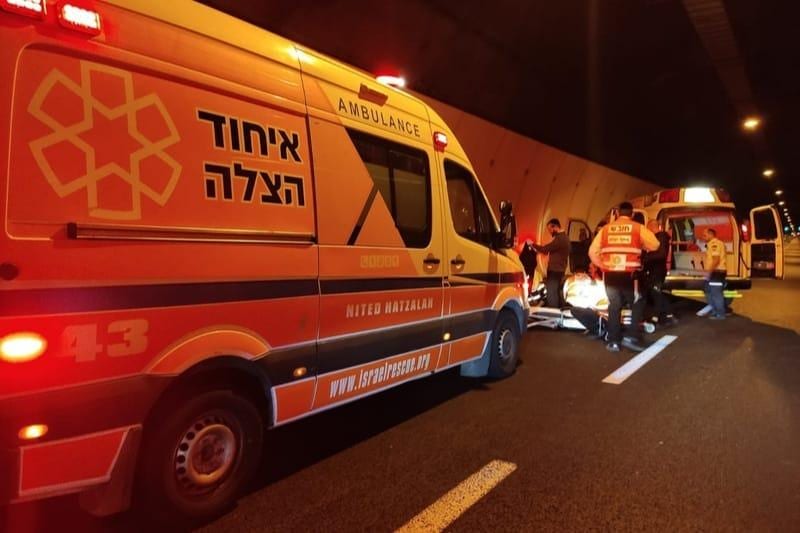 קטע ממנהרות הכרמל נחסם לתנועה בעקבות תאונה