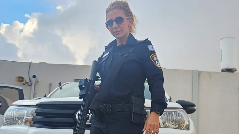 "אנשים נלחמו לידי עם פיג'מה וכפכפים"