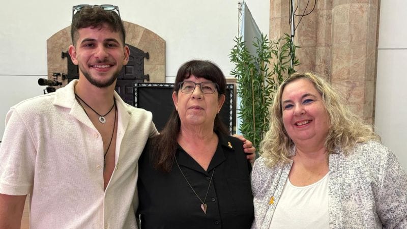 אורן זילברבוש, תלמיד הריאלי, זכה בפרס לנוער מתנדב מצטיין ע"ש אלעד ריבן ז"ל
