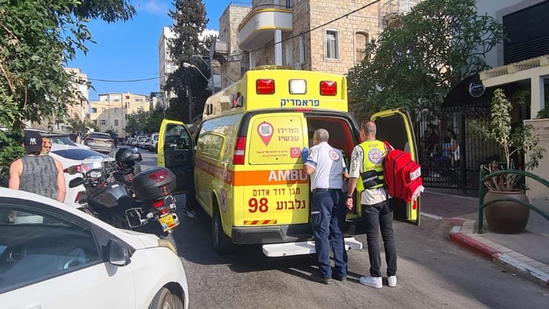 דקירות בהדר: צעיר הובהל לחדר הטראומה ברמב"ם במצב קשה