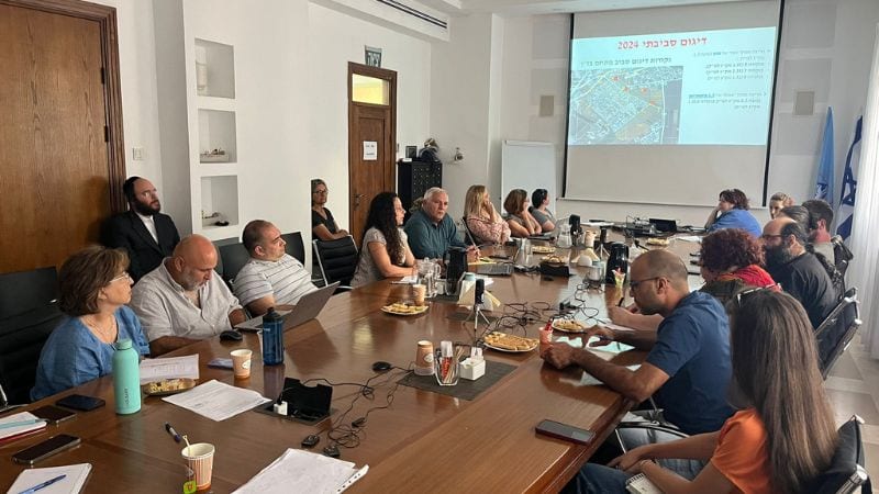 האן נגד בזן: "לא נאפשר לנרמל את חריגות הפליטה. הג׳ונגל הזה נגמר"
