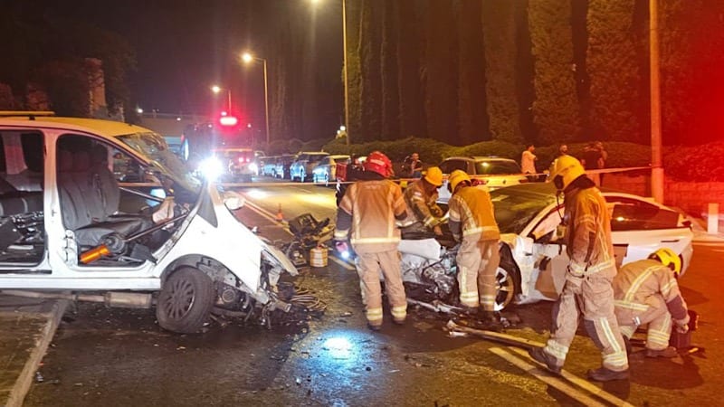 תאונה קשה הלילה בחיפה: עשרה פצועים פונו לשלושה בתי חולים