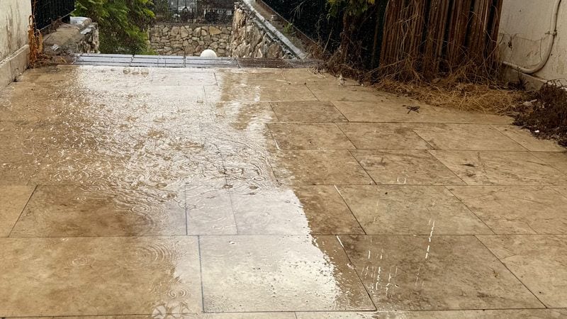 הוא כבר כאן: הגשם הראשון של תשפ"ו