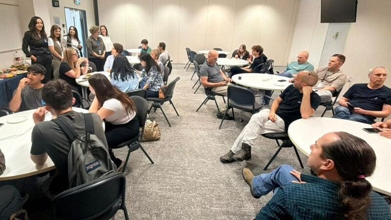 "הדרך לעתיד טוב יותר, טכנולוגית וחברתית, מתחילה בהשקעה באנשים"