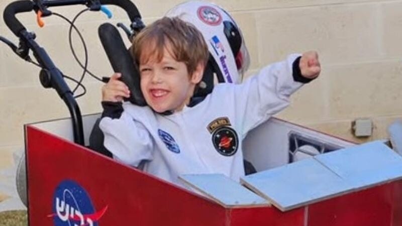 "דניאל חולם להגיע לחלל. אנחנו חולמים לעזור לו בצעד אחד על הקרקע"